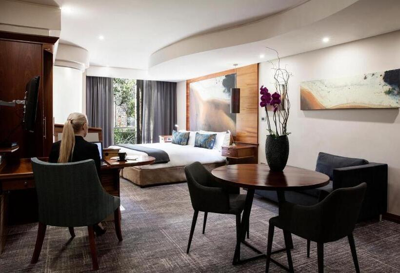 Seven Villa Hotel & Spa