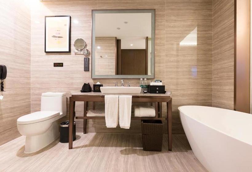 فندق Millennium Zunyi