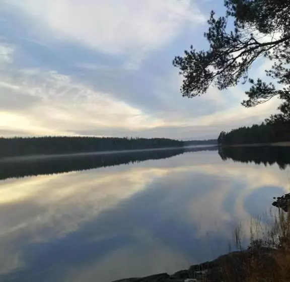 ホテル Sandvik Gård