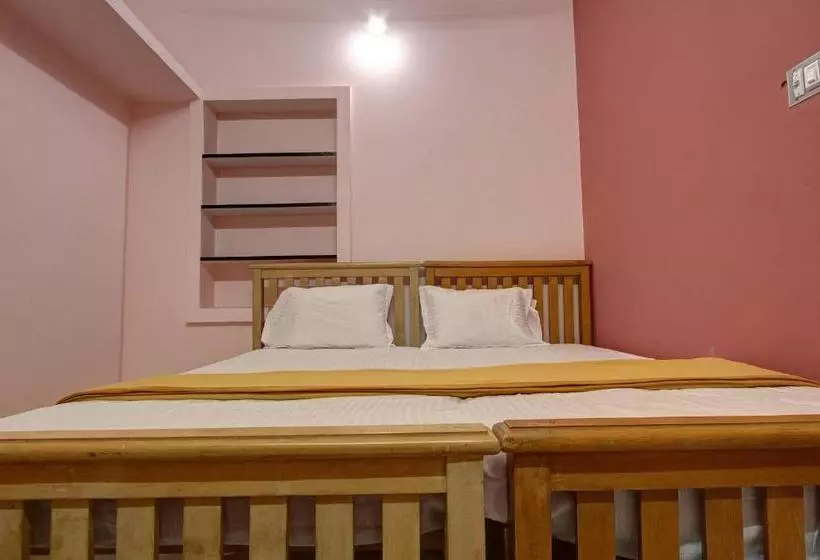 ホテル Spot On 46002 Marudha Temple View Spot