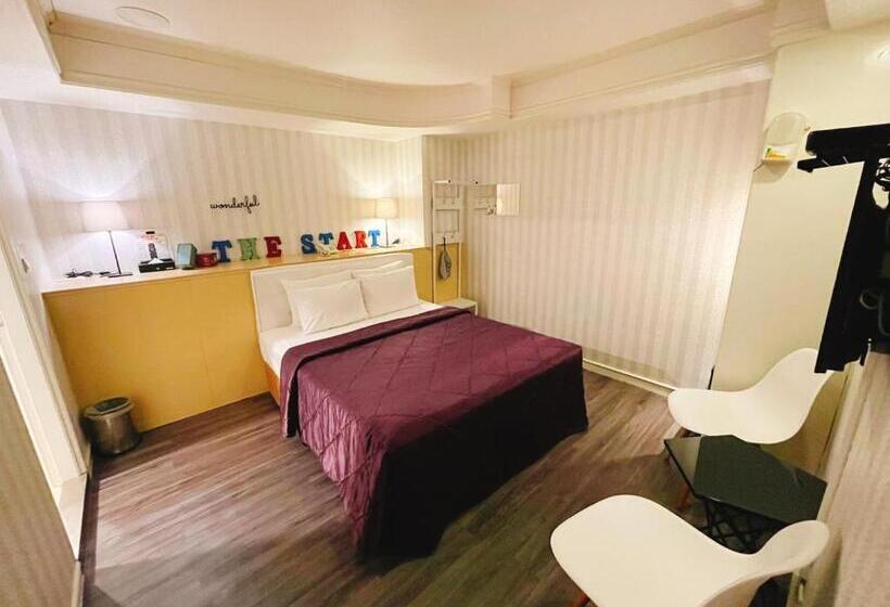 هاستل Joy Garden