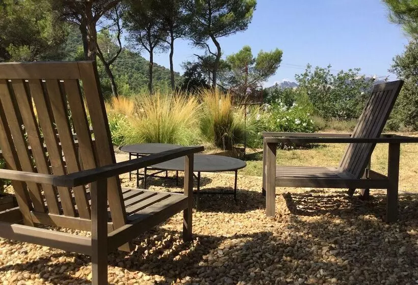 B&b L Aube Safran