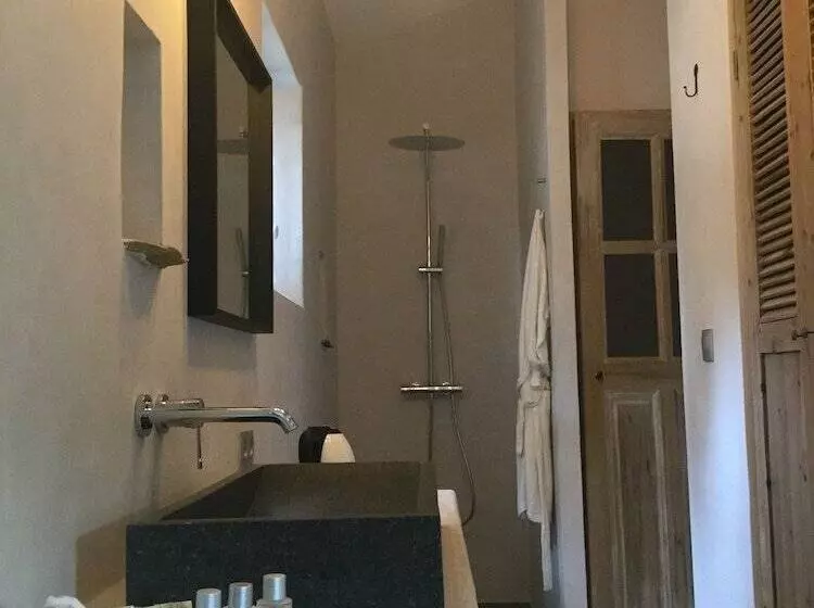 B&b L Aube Safran