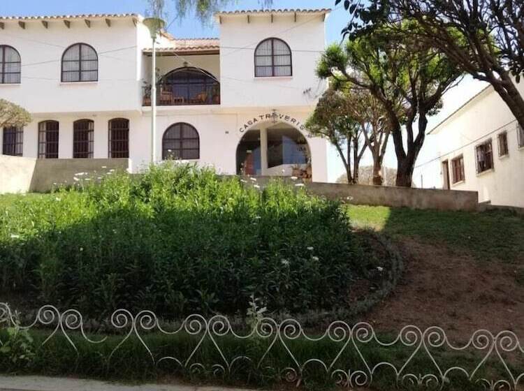 تختخواب و صبحانه Casa Treveris   Non Profit Hostel