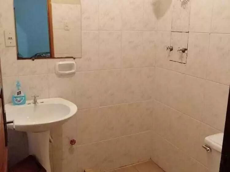 تختخواب و صبحانه Casa Treveris   Non Profit Hostel