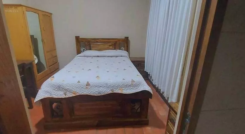 تختخواب و صبحانه Casa Treveris   Non Profit Hostel