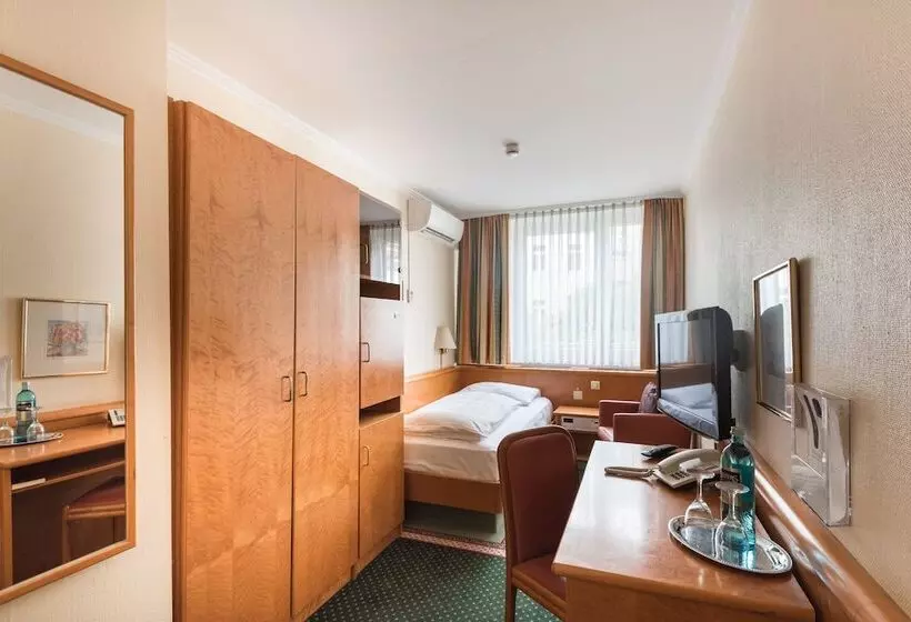 Hotelli Belmont Classic