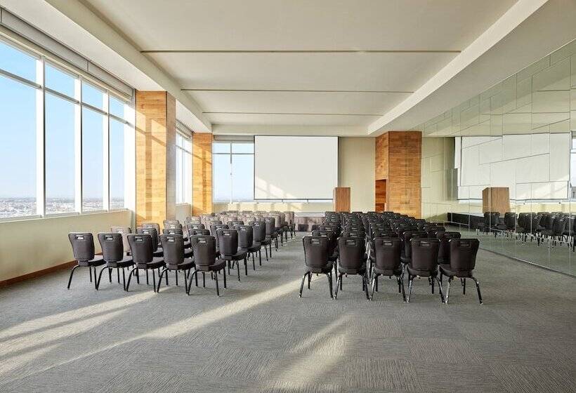 هتل Fiesta Americana San Luis Potosi