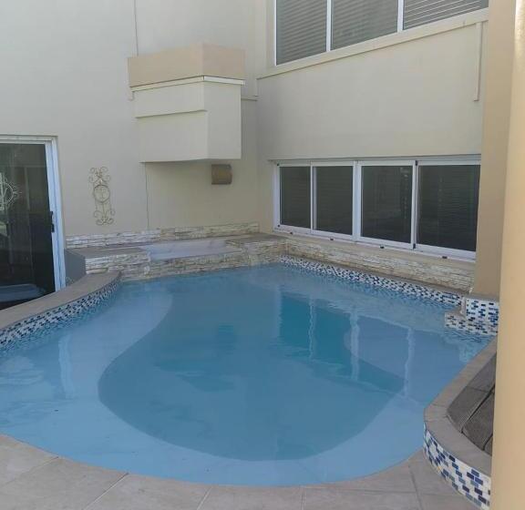 פנסיון @47 Galpin