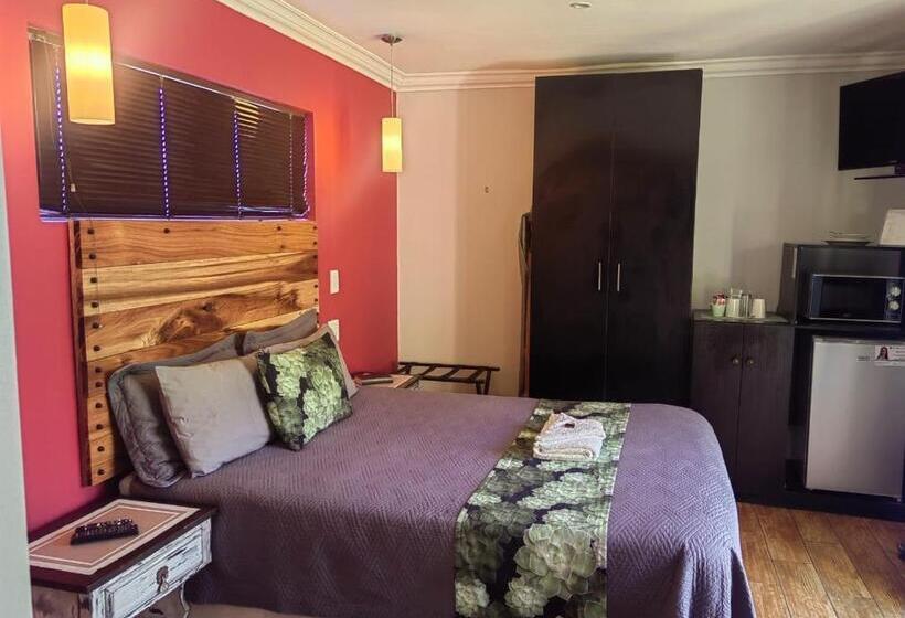 פנסיון @47 Galpin