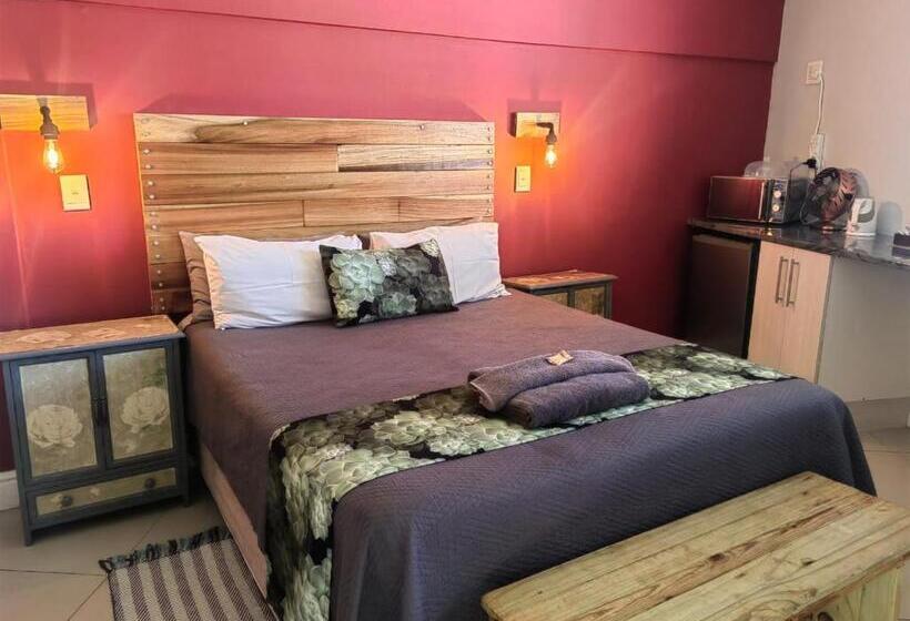 פנסיון @47 Galpin