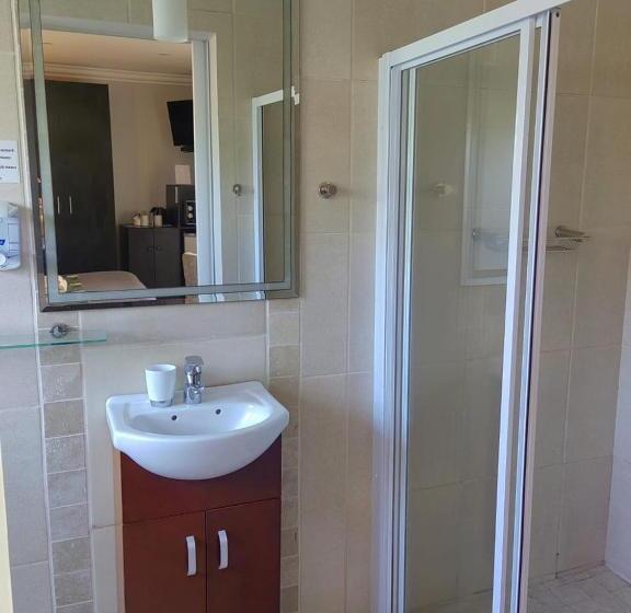 פנסיון @47 Galpin