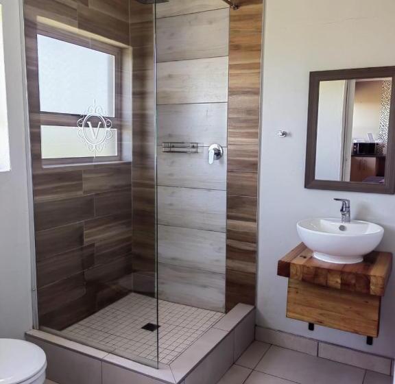 פנסיון @47 Galpin