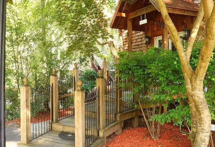 Majatalo Mckinley Edwards Inn