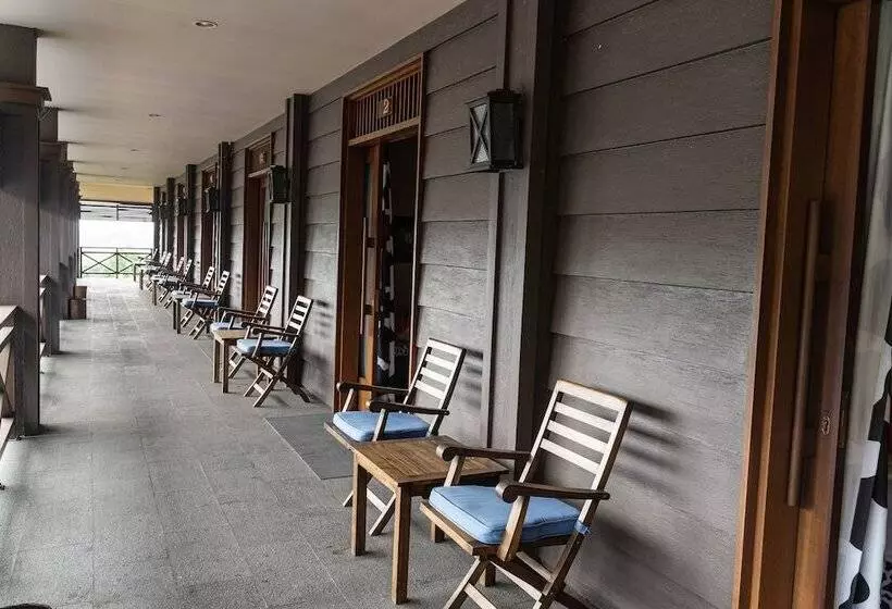 Majatalo Reddoorz Premium @ Lido Sukabumi