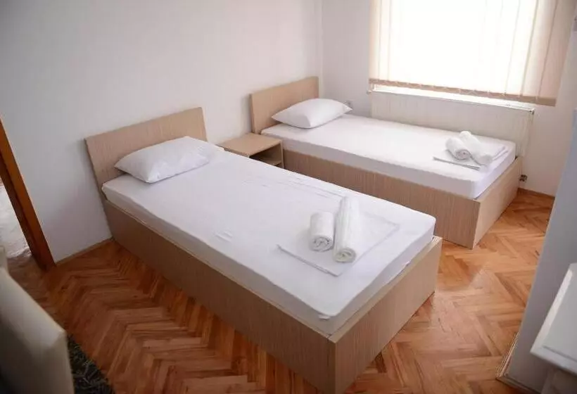 Prenoćište Vila Tasić