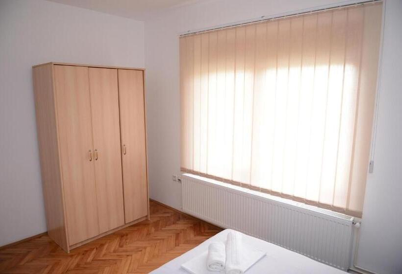 Prenoćište Vila Tasić