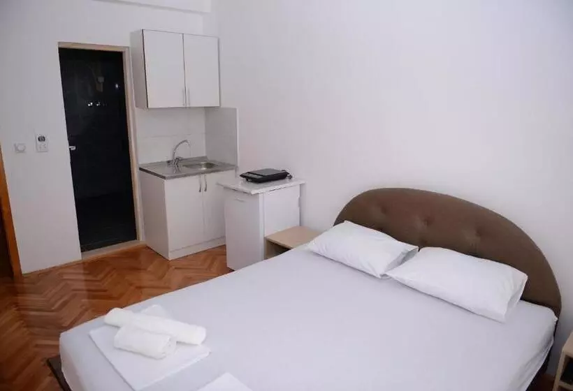 Prenoćište Vila Tasić
