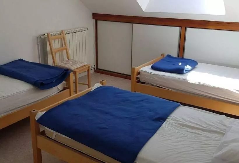 Retkeilymaja Gite De La Draye