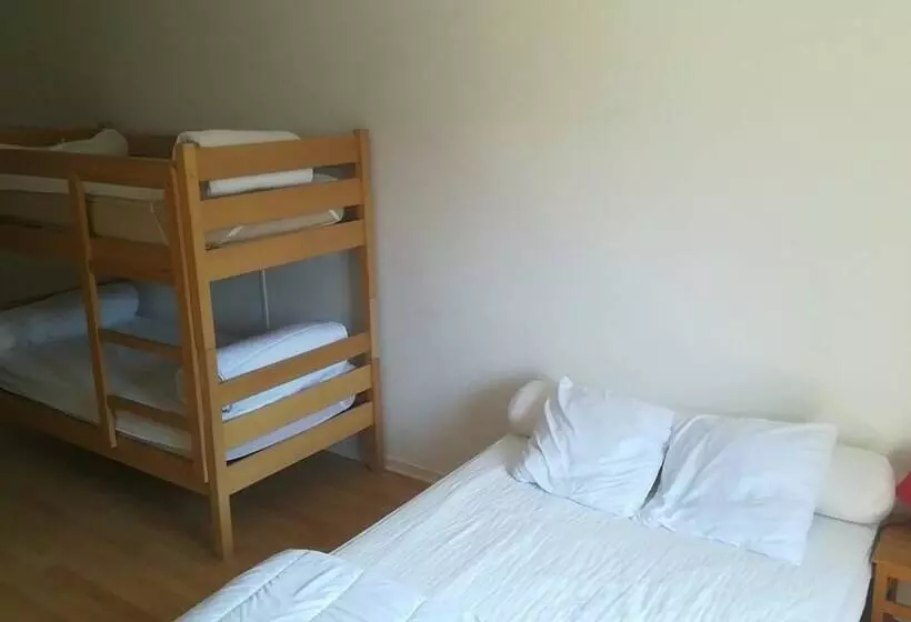 Retkeilymaja Gite De La Draye