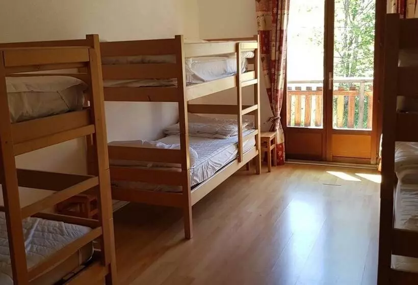 Retkeilymaja Gite De La Draye