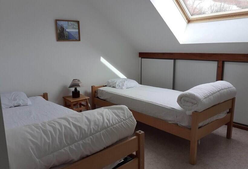 Общежитие Gite De La Draye