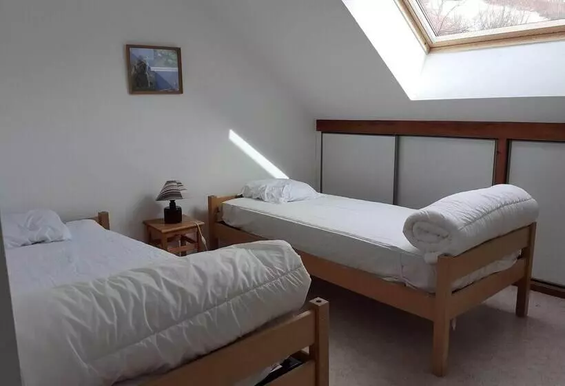 Retkeilymaja Gite De La Draye