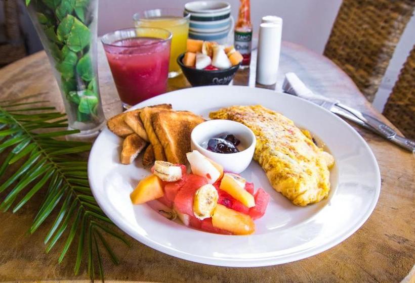 فندق Buddha Roc Beach Resort