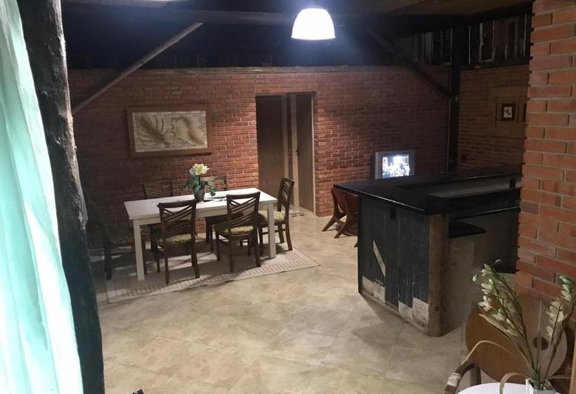 فندق Fazenda Evaristo