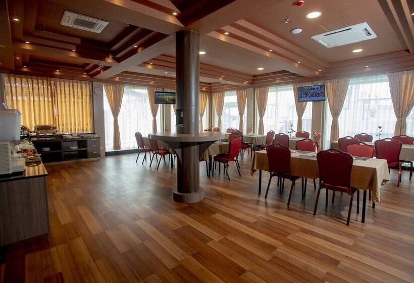 هتل Prestige Residences At Golden Valley By Grand United Hospitality