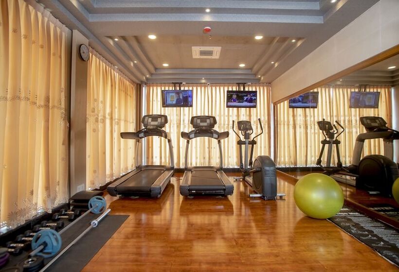 هتل Prestige Residences At Golden Valley By Grand United Hospitality