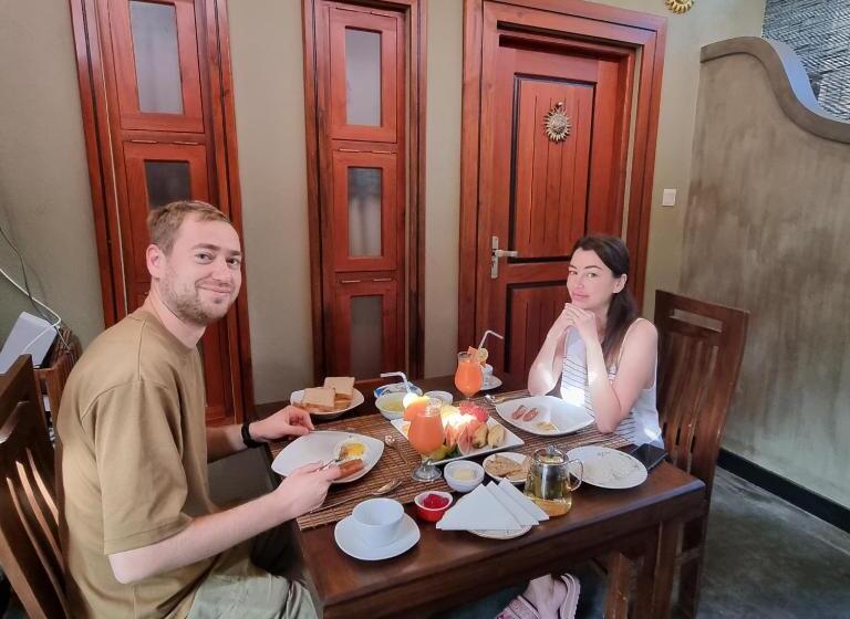 膳宿费 Thara Cabana