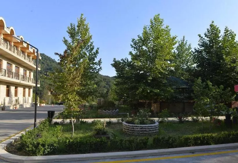 هتل Hirkan Park