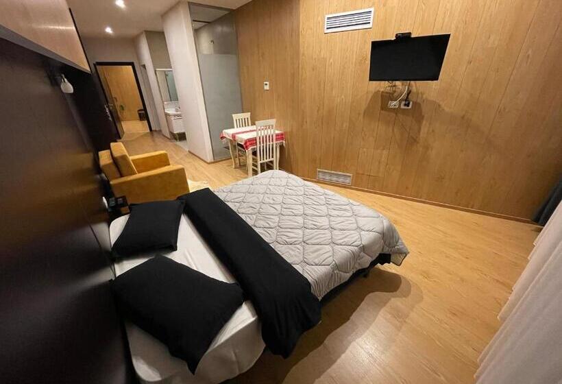 Отель Hylli I Drites