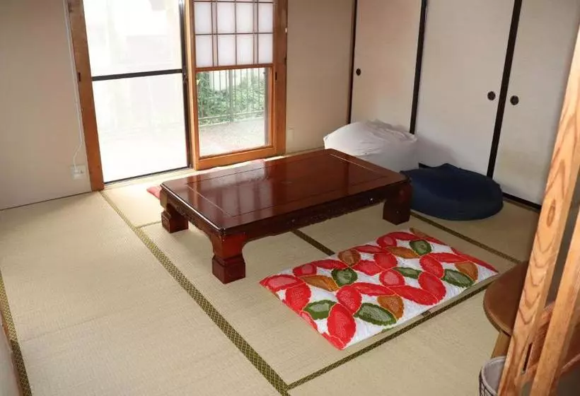 Majatalo Guesthouse Oyado Iizaka