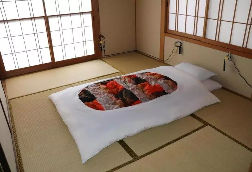 Majatalo Guesthouse Oyado Iizaka