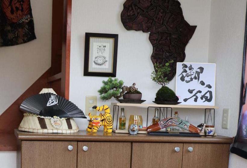 פנסיון Guesthouse Oyado Iizaka