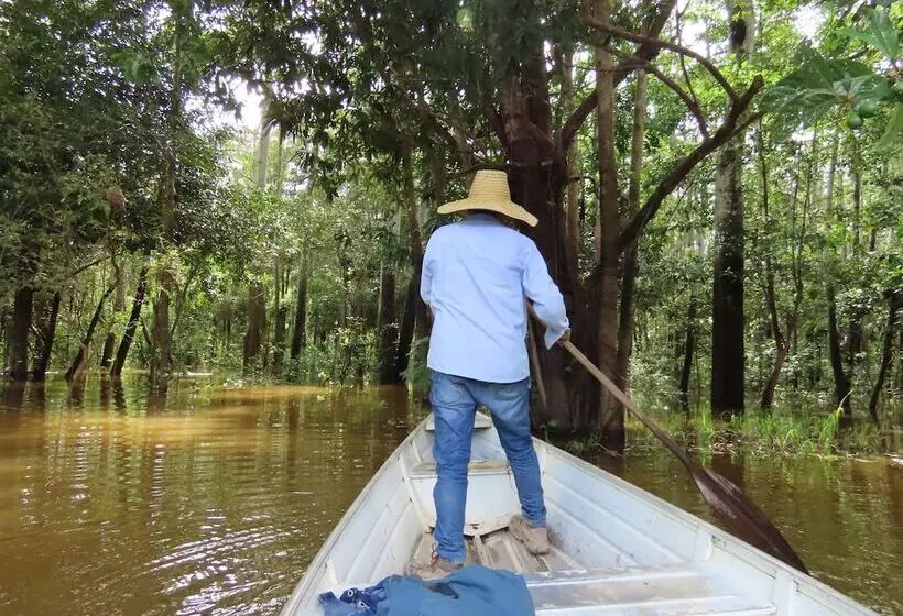 Retkeilymaja Hospedaje Y Tours Reina Arriera Amazonas Colombia