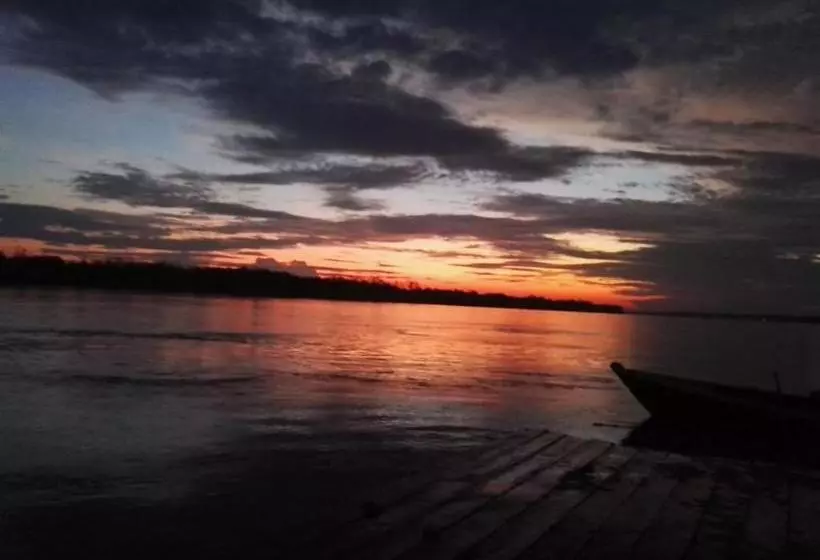 Retkeilymaja Hospedaje Y Tours Reina Arriera Amazonas Colombia