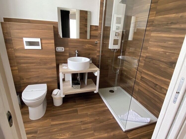 بنسيون Mapi’s Rooms