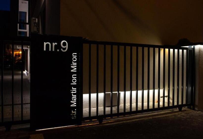 West Residence Apartments