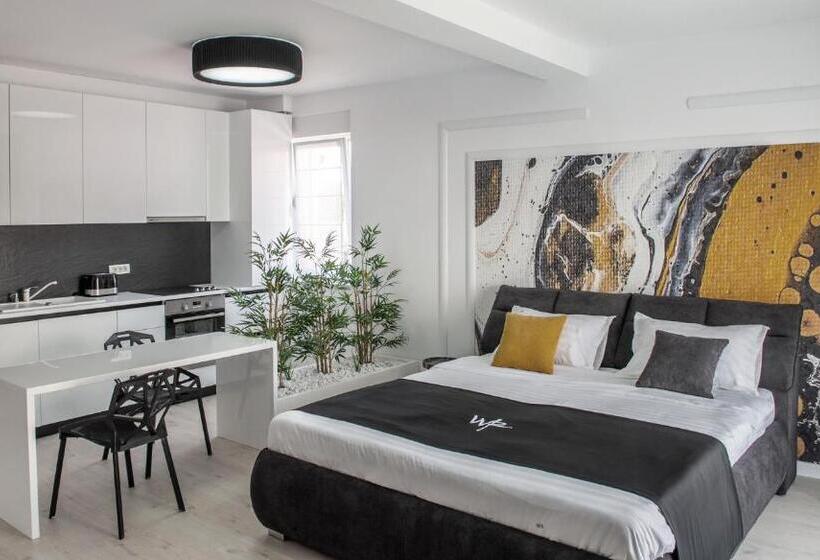 West Residence Apartments