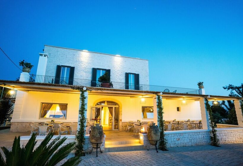 تختخواب و صبحانه Borgo Cozzana