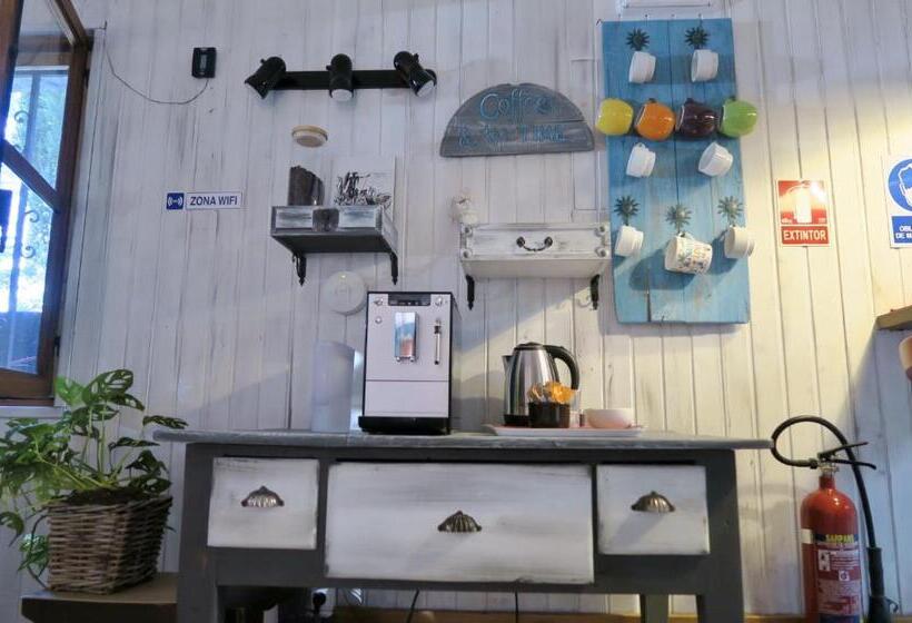 تختخواب و صبحانه Rural Hostel Dos Lucas