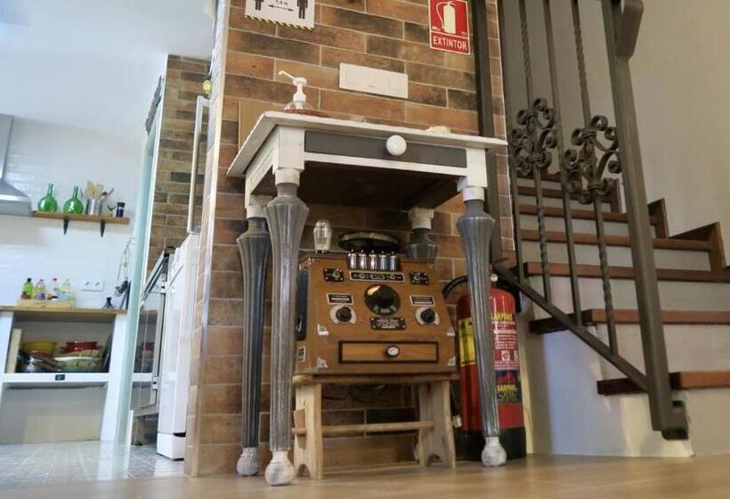 تختخواب و صبحانه Rural Hostel Dos Lucas