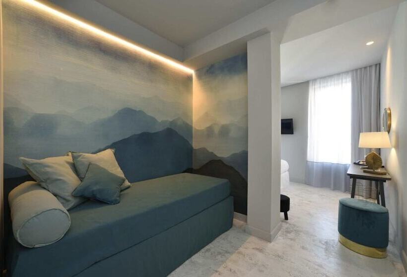 Boutique Hotel De La Ville