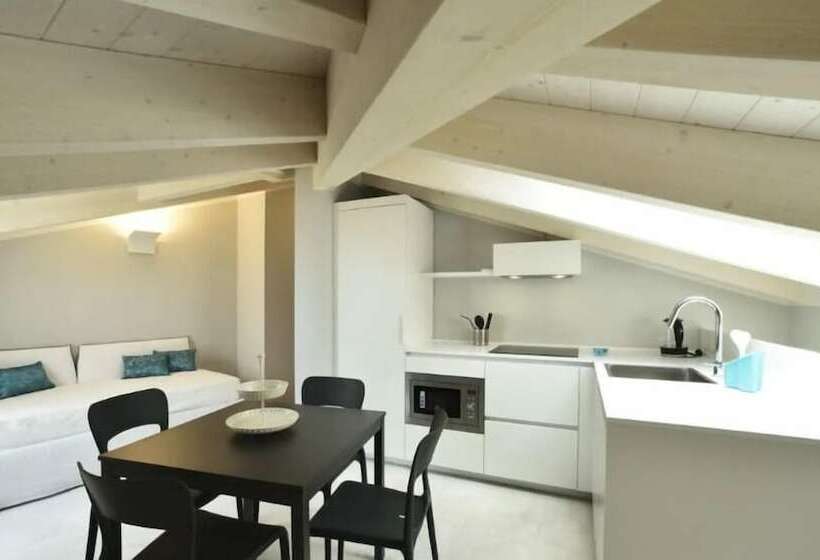 Boutique Hotel De La Ville