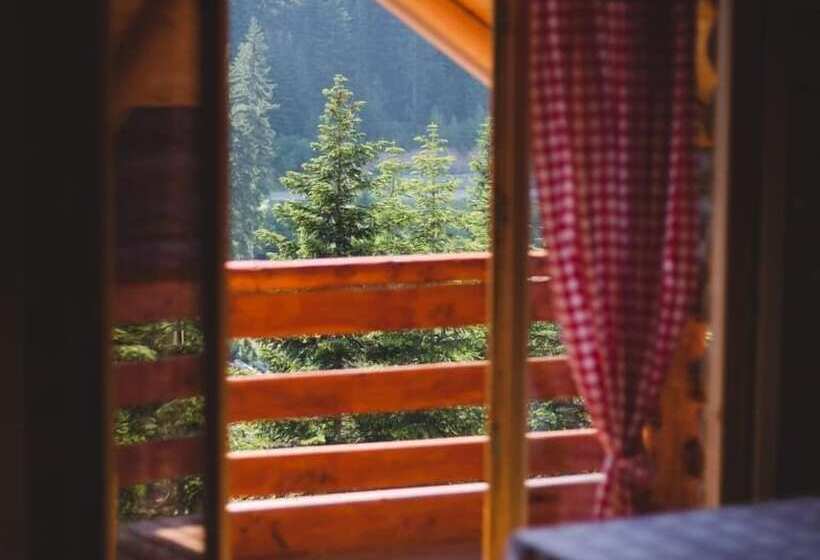 هتل Jela Natural Resort