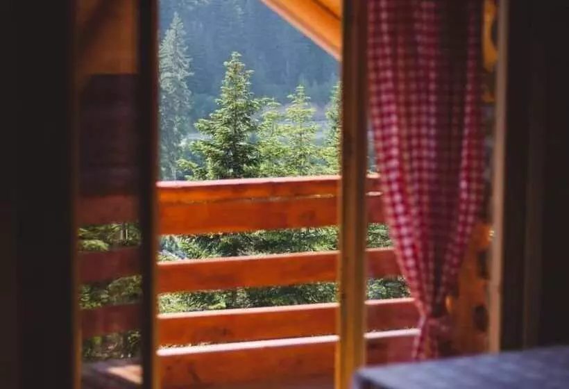 هتل Jela Natural Resort