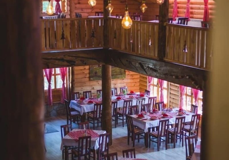 هتل Jela Natural Resort